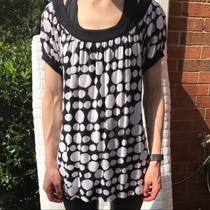 Michael Kors black and white flowy top